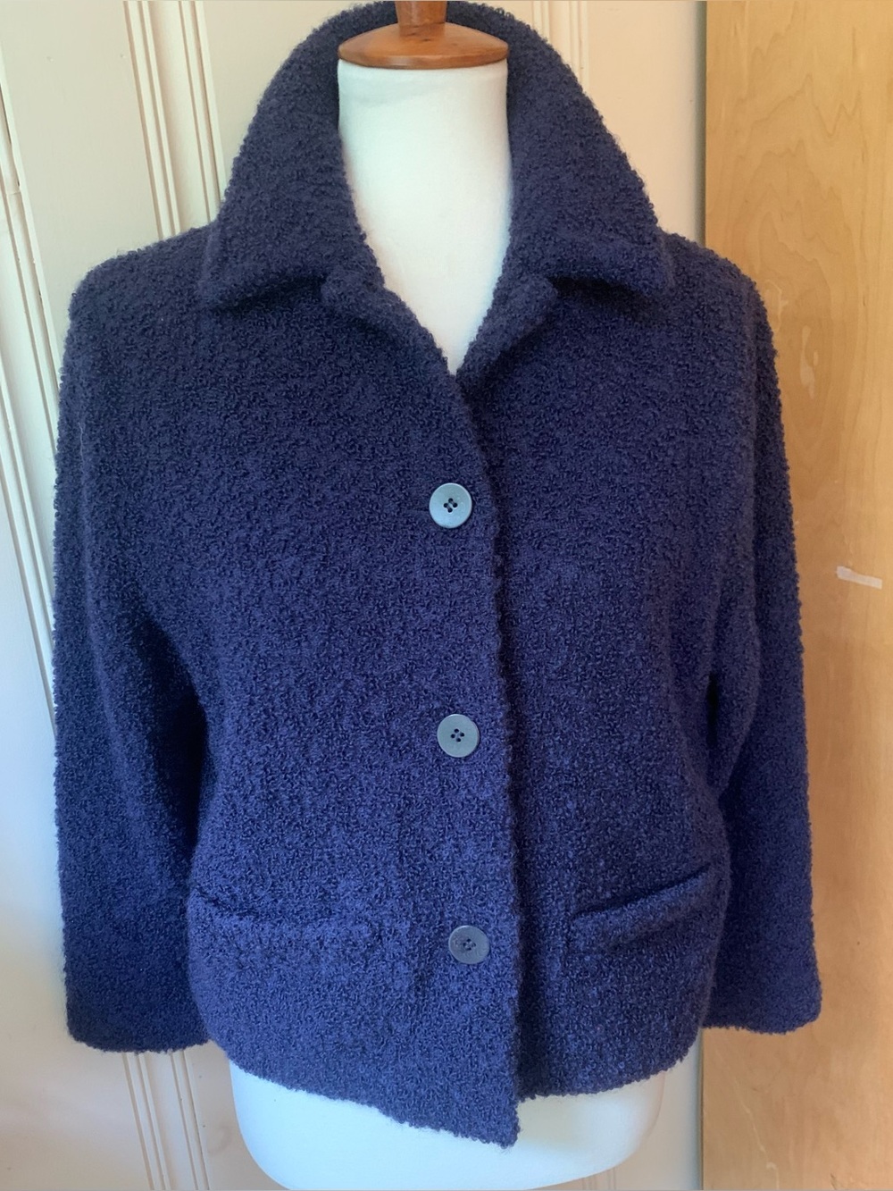 EILEEN FISHER BOUCLE JACKET NAVY MEDIUM